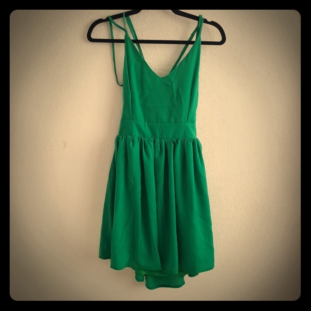 Dina Be Green Dress